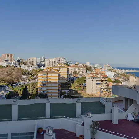 Benalbeach Penthouse Sea View Appart hôtel *