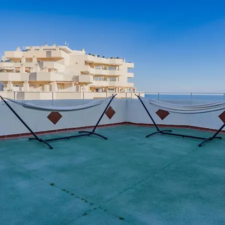 Appart hôtel Benalbeach Penthouse Sea View