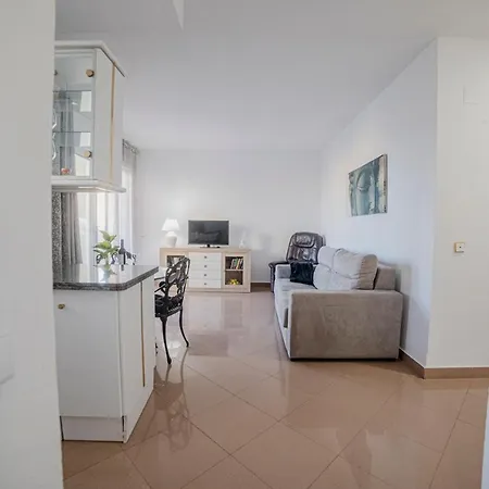 Benalbeach Penthouse Sea View Appart hôtel Benalmádena