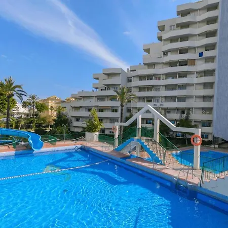 Appart hôtel Benalbeach Penthouse Sea View *